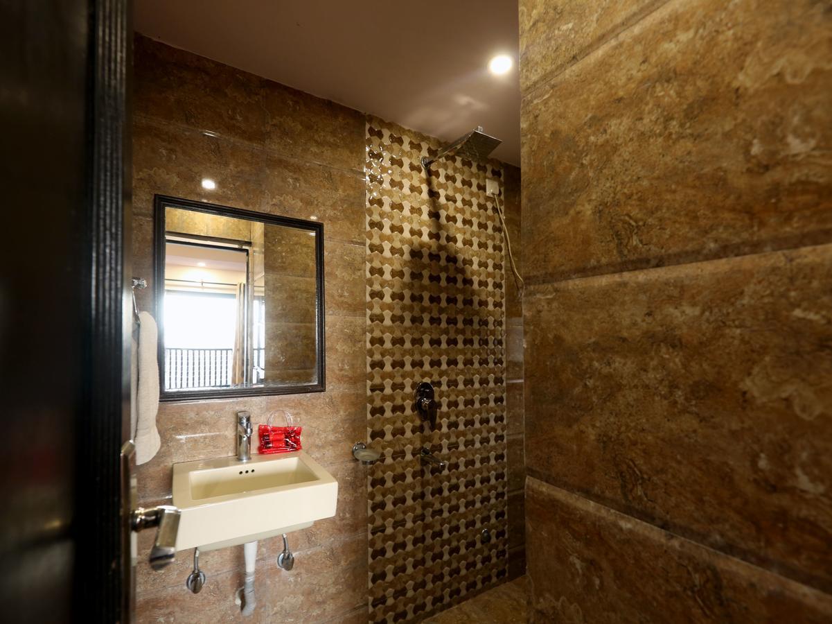 Oyo 3538 Hotel Mahamaya Шимла Экстерьер фото